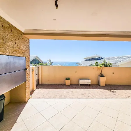 Spekboom Beach Apartments Jeffreys Bay Exterior photo