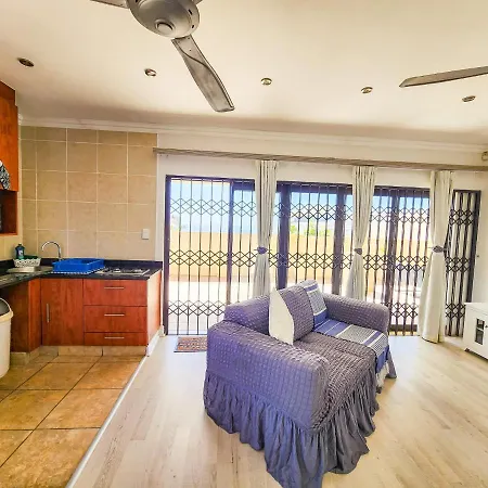 Spekboom Beach Apartments Jeffreys Bay Exterior photo