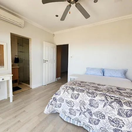Spekboom Beach Apartments Jeffreys Bay Exterior photo