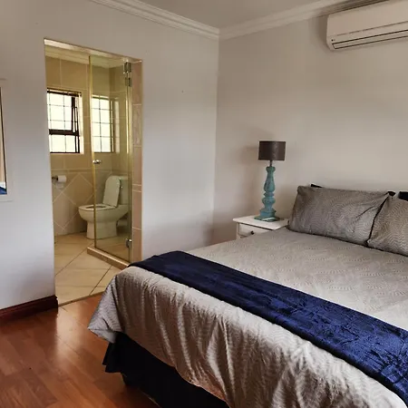 Spekboom Beach Apartments Jeffreys Bay Exterior photo