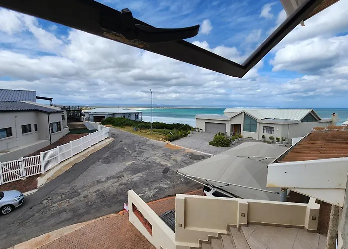 Spekboom Beach Apartments
